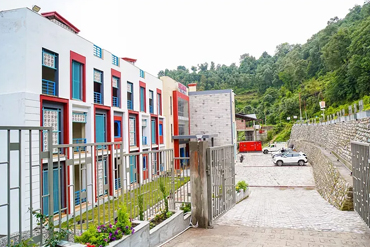 Deluxe hotel in Mcleodganj, Mukteshwar